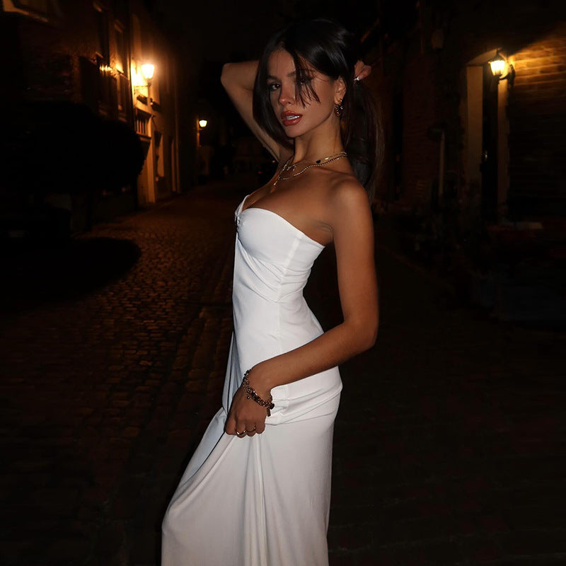 The Selene Keyhole Gown