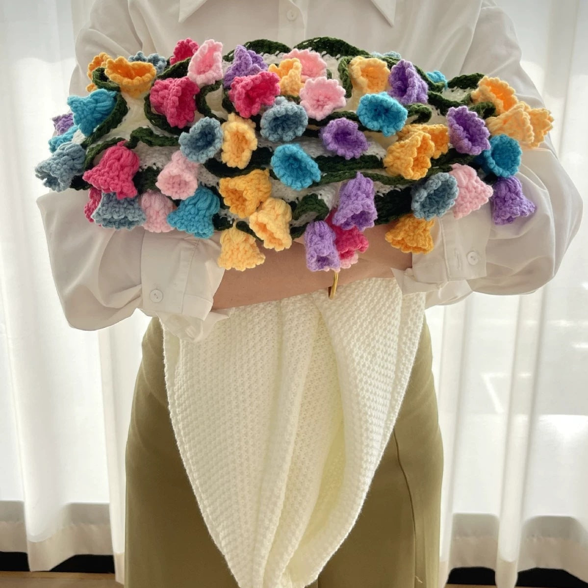 Roselynn™ Handmade Rose Bouquet Blanket